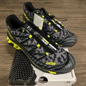Salomon x Palace XT-6 Sneakers